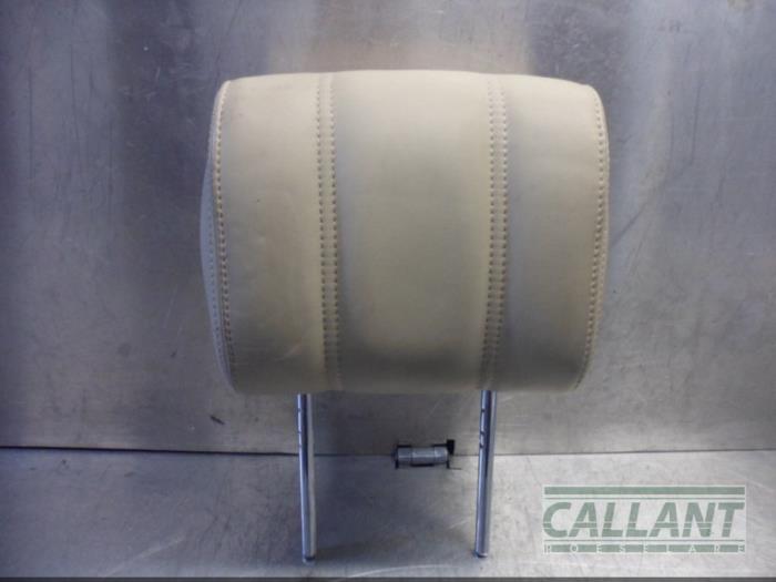 Begagnade Nackstöd Landrover Range Rover IV (LG) 3.0 TDV6 24V Pris € 181,50 Inklusive moms erbjuds av Garage Callant