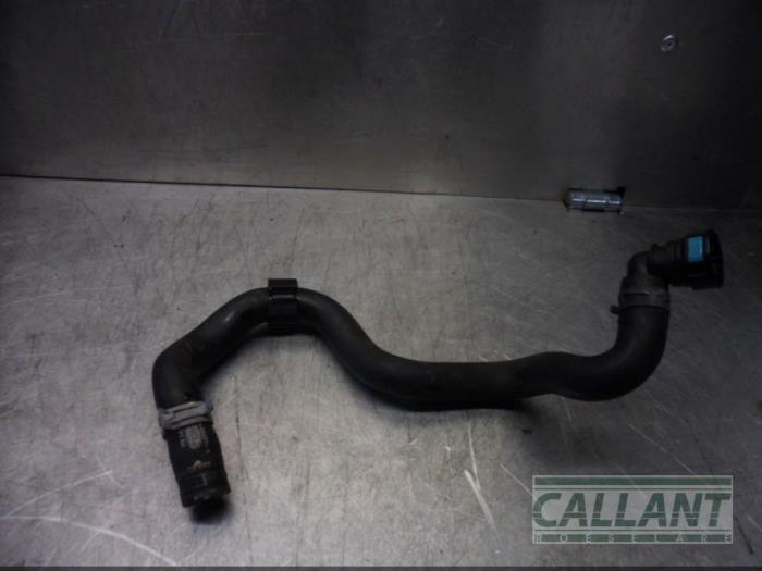 Begagnade Vattenrör Landrover Range Rover Sport (LW) 3.0 TDV6 Pris € 18,15 Inklusive moms erbjuds av Garage Callant
