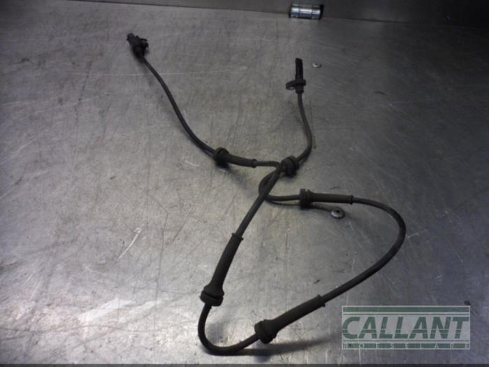 Begagnade ABS-sensor Landrover Range Rover Sport (LW) 3.0 TDV6 Pris € 30,25 Inklusive moms erbjuds av Garage Callant