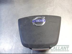 Used Left airbag (steering wheel) Volvo V60 I (FW/GW) 2.0 D2 16V Price € 121,00 Inclusive VAT offered by Garage Callant