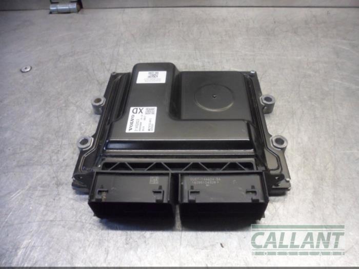 Used Engine management computer Volvo V60 I (FW/GW) 2.0 D2 16V Price € 121,00 Inclusive VAT offered by Garage Callant