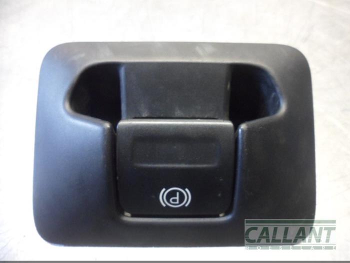 Gebrauchte Handbremse Schalter Volvo V60 I (FW/GW) 2.0 D2 16V Preis € 24,20 Mit Mehrwertsteuer angeboten von Garage Callant