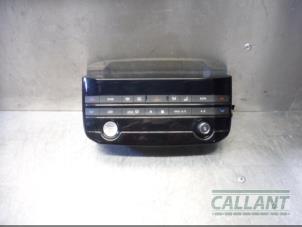Usagé Panneau de commandes chauffage Jaguar XE 2.0 D E-Performance 16V Prix € 151,25 Prix TTC proposé par Garage Callant
