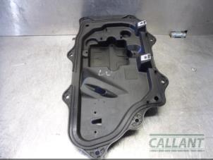 Used Door protector 4 door front left Jaguar XE 2.0 D E-Performance 16V Price € 24,20 Inclusive VAT offered by Garage Callant