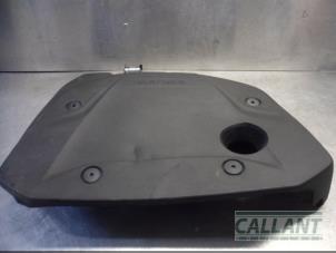 Used Engine cover Volvo V60 I (FW/GW) 2.0 D2 16V Price € 48,40 Inclusive VAT offered by Garage Callant