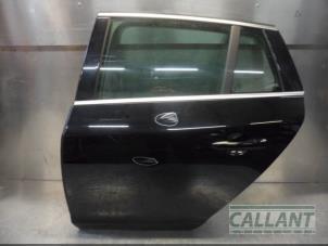 Gebrauchte Tür 4-türig links hinten Volvo V60 I (FW/GW) 2.0 D2 16V Preis € 223,85 Mit Mehrwertsteuer angeboten von Garage Callant