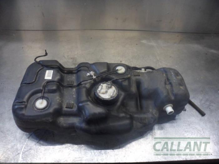 Tank from a Nissan NV 200 (M20M) 1.5 dCi 90 2019