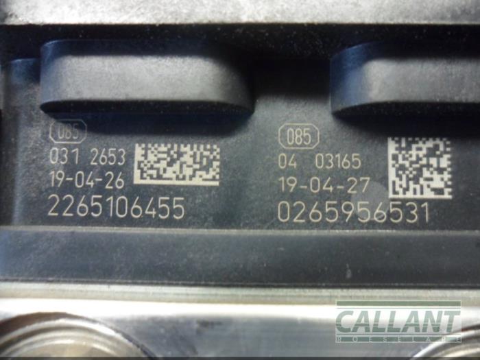 Pompa ABS z Nissan NV 200 (M20M) 1.5 dCi 90 2019