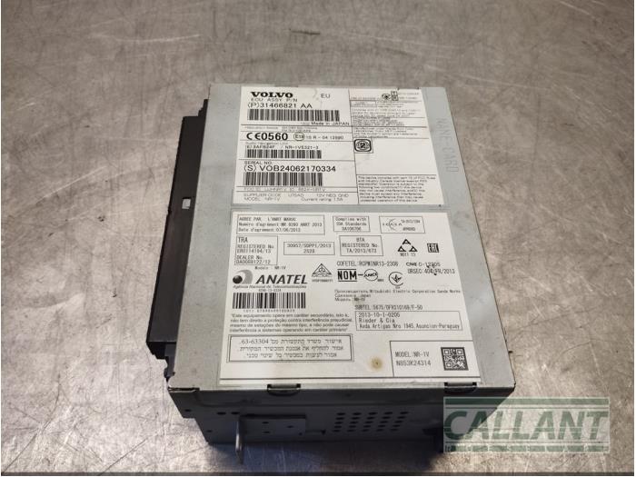 Używane Modul radiowy Volvo S60 II (FS) 2.0 D3 16V Cena € 121,00 Z VAT oferowane przez Garage Callant