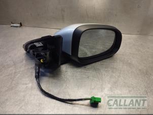 Used Wing mirror, right Volvo S60 II (FS) 2.0 D3 16V Price € 181,50 Inclusive VAT offered by Garage Callant