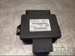 Used Parking brake module Volvo S60 II (FS) 2.0 D3 16V Price € 60,50 Inclusive VAT offered by Garage Callant