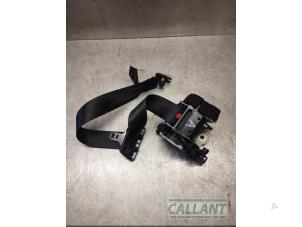Used Rear seatbelt, left Volvo S60 II (FS) 2.0 D3 16V Price € 90,75 Inclusive VAT offered by Garage Callant