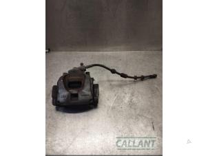 Used Front brake calliper, left Volvo S60 II (FS) 2.0 D3 16V Price € 60,50 Inclusive VAT offered by Garage Callant