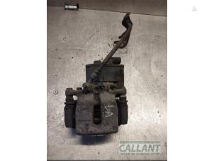Used Rear brake calliper, left Volvo S60 II (FS) 2.0 D3 16V Price € 60,50 Inclusive VAT offered by Garage Callant
