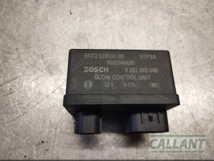 Used Glow plug relay Jaguar XF (CC9) 3.0 D V6 24V Price € 30,25 Inclusive VAT offered by Garage Callant