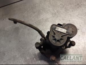 Used Rear brake calliper, left Jaguar XE 2.0d 180 16V Price € 90,75 Inclusive VAT offered by Garage Callant
