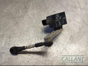 Used Ride height controller, front right Landrover Range Rover Sport (LS) 2.7 TDV6 24V Price € 30,25 Inclusive VAT offered by Garage Callant