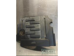 Used Engine protection panel Landrover Range Rover Sport (LS) 2.7 TDV6 24V Price € 60,50 Inclusive VAT offered by Garage Callant