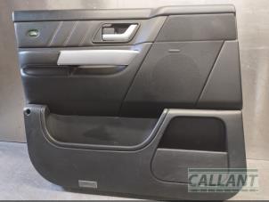 Gebrauchte Türverkleidung 4-türig links vorne Landrover Range Rover Sport (LS) 2.7 TDV6 24V Preis € 151,25 Mit Mehrwertsteuer angeboten von Garage Callant
