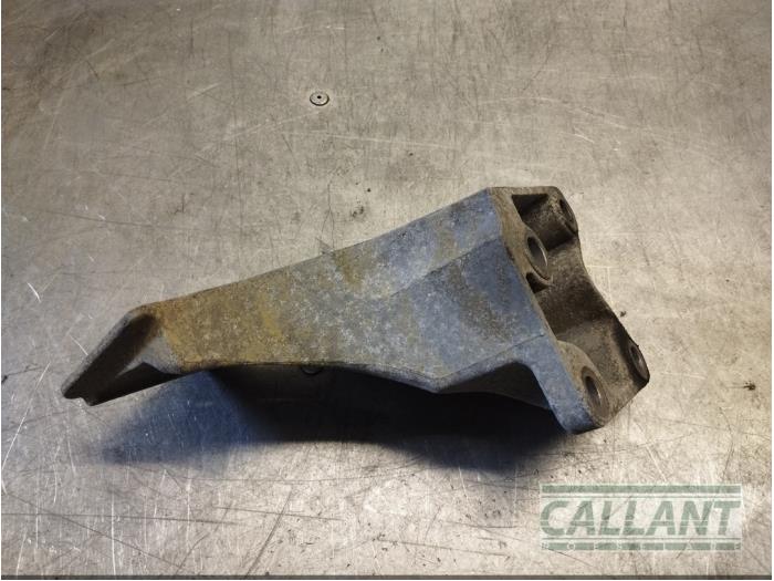 Gebrauchte Motorlager Landrover Range Rover Sport (LS) 2.7 TDV6 24V Preis € 60,50 Mit Mehrwertsteuer angeboten von Garage Callant