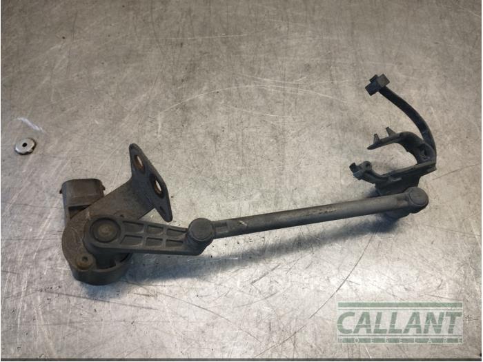 Xenon height adjustment Jaguar XF 2.7 D V6 24V - XR826514