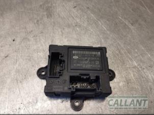 Used Central door locking module Landrover Discovery IV (LAS) 3.0 TD V6 24V Price € 30,25 Inclusive VAT offered by Garage Callant