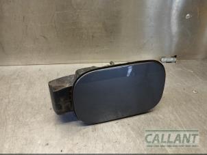 Used Tank cap cover Landrover Discovery IV (LAS) 3.0 TD V6 24V Price € 30,25 Inclusive VAT offered by Garage Callant