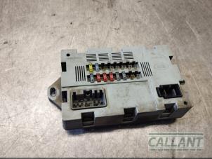 Used Fuse box Landrover Discovery IV (LAS) 3.0 TD V6 24V Price € 90,75 Inclusive VAT offered by Garage Callant