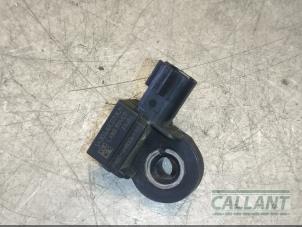 Used Airbag sensor Landrover Discovery IV (LAS) 3.0 TD V6 24V Price € 30,25 Inclusive VAT offered by Garage Callant