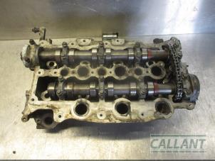 Used Cylinder head Landrover Discovery IV (LAS) 3.0 TD V6 24V Price € 695,75 Inclusive VAT offered by Garage Callant
