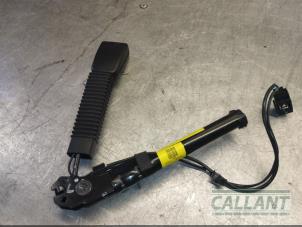 Usagé Insertion ceinture de sécurité avant gauche Jaguar XF (CC9) 3.0 D V6 24V Prix € 90,75 Prix TTC proposé par Garage Callant