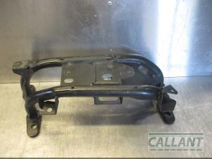 Used Gearbox mount Landrover Range Rover Sport (LW) 3.0 TDV6 Price € 60,50 Inclusive VAT offered by Garage Callant