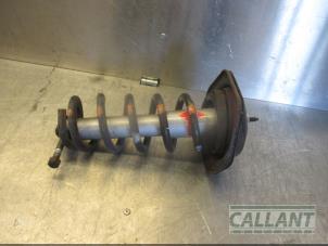 Used Rear shock absorber, right Jaguar XJ8 (X308) 3.2 V8 32V Executive,Sport Price € 90,75 Inclusive VAT offered by Garage Callant