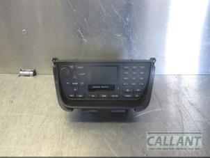 Used Radio/cassette player Jaguar XJ8 (X308) 3.2 V8 32V Executive,Sport Price € 151,25 Inclusive VAT offered by Garage Callant