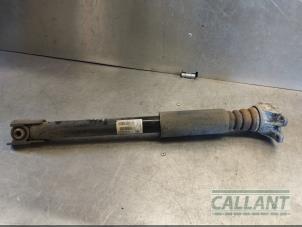 Used Rear shock absorber, right BMW 2 serie Gran Tourer (F46) 216d 1.5 TwinPower Turbo 12V Price € 42,35 Inclusive VAT offered by Garage Callant