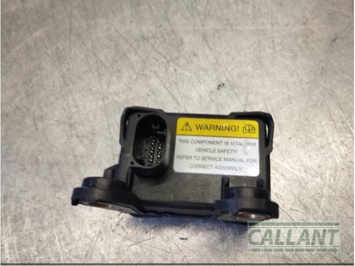 Begagnade Styrvinkelsensor Landrover Freelander II 2.2 tD4 16V Pris € 90,75 Inklusive moms erbjuds av Garage Callant