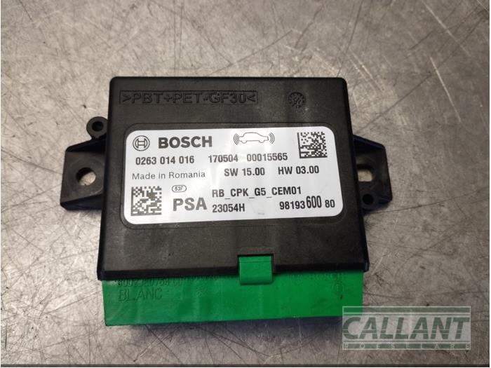 Begagnade PDC-modul Citroen C4 Picasso (3D/3E) 1.2 12V PureTech 130 Pris € 48,40 Inklusive moms erbjuds av Garage Callant