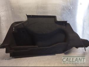 Gebrauchte Kofferraum Verkleidung links Jaguar XE 2.0d 180 16V Preis auf Anfrage angeboten von Garage Callant