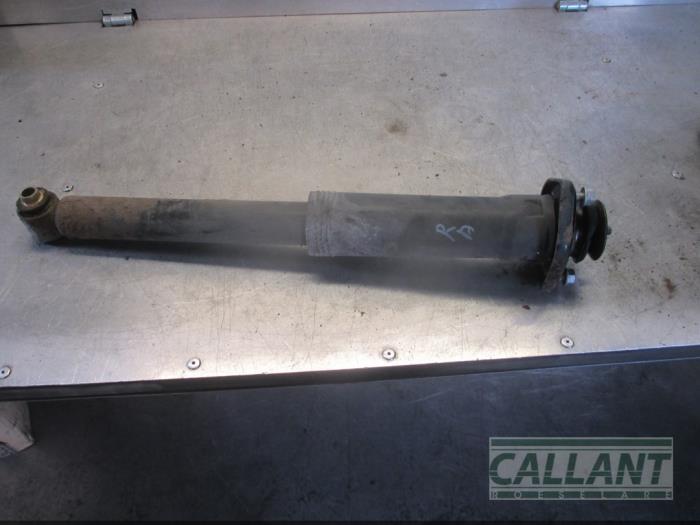 Rear shock absorber, right from a Land Rover Range Rover III (LM) 2.9 TD6 24V 2004