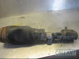 Used Front shock absorber, right Landrover Range Rover III (LM) 2.9 TD6 24V Price € 181,50 Inclusive VAT offered by Garage Callant