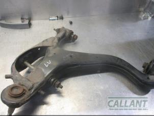 Used Front lower wishbone, left Landrover Range Rover Sport (LS) Price € 90,75 Inclusive VAT offered by Garage Callant