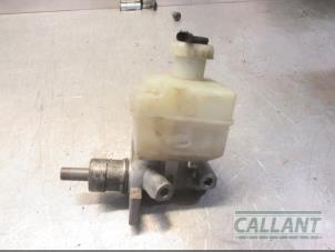 Używane Glówny cylinder hamulcowy Landrover Range Rover Sport (LS) Cena € 90,75 Z VAT oferowane przez Garage Callant