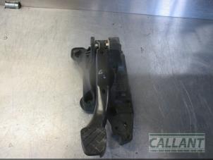 Used Brake pedal Volkswagen Polo VI (AW1) 1.0 MPI 12V Price € 36,30 Inclusive VAT offered by Garage Callant