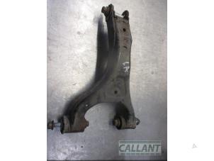 Used Rear upper wishbone, left Landrover Range Rover III (LM) 2.9 TD6 24V Price € 60,50 Inclusive VAT offered by Garage Callant