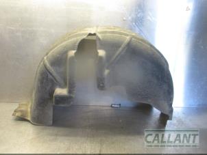 Used Wheel arch liner Volkswagen Polo VI (AW1) 1.0 MPI 12V Price € 18,15 Inclusive VAT offered by Garage Callant