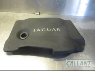 Usagé Plaque de protection moteur Jaguar XJ (X351) 3.0 D V6 24V Prix € 60,50 Prix TTC proposé par Garage Callant