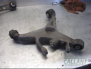 Used Lower wishbone, rear right Jaguar XJ (X351) 3.0 D V6 24V Price € 90,75 Inclusive VAT offered by Garage Callant