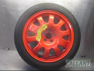 Used Jackkit + spare wheel Jaguar XJ (X351) 3.0 D V6 24V Price € 181,50 Inclusive VAT offered by Garage Callant