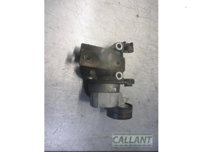 Gebrauchte Spanrolle multiriem Landrover Defender I 2.5 TD5 Preis € 30,25 Mit Mehrwertsteuer angeboten von Garage Callant