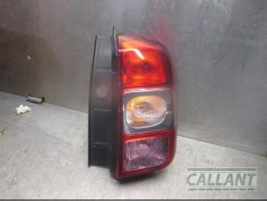 Used Taillight, right Dacia Duster (HS) 1.5 dCi Price € 60,50 Inclusive VAT offered by Garage Callant